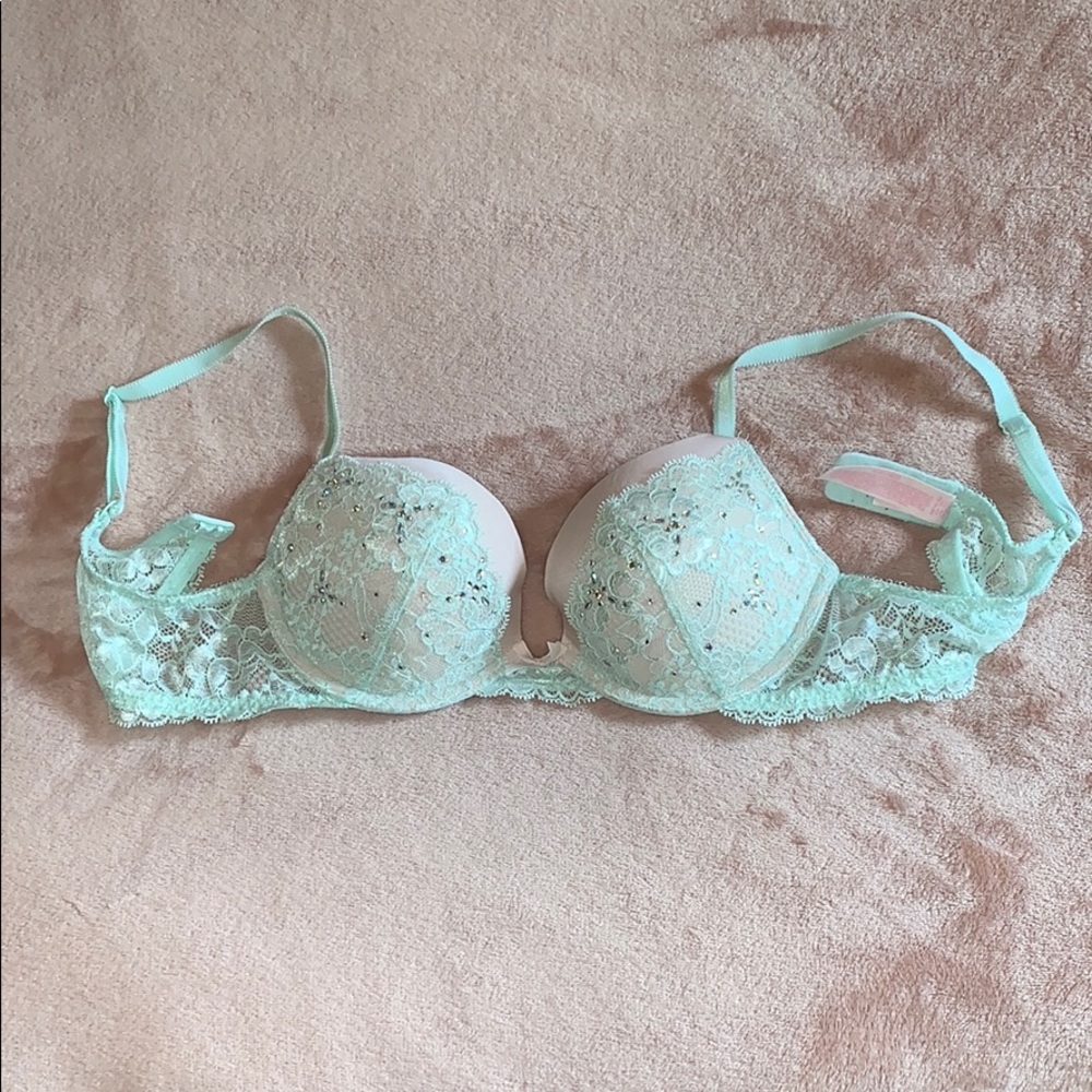 Victoria Secret Bra